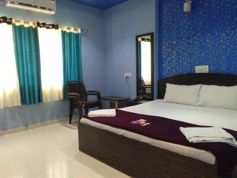 Hotel Krisha Daman Exterior photo